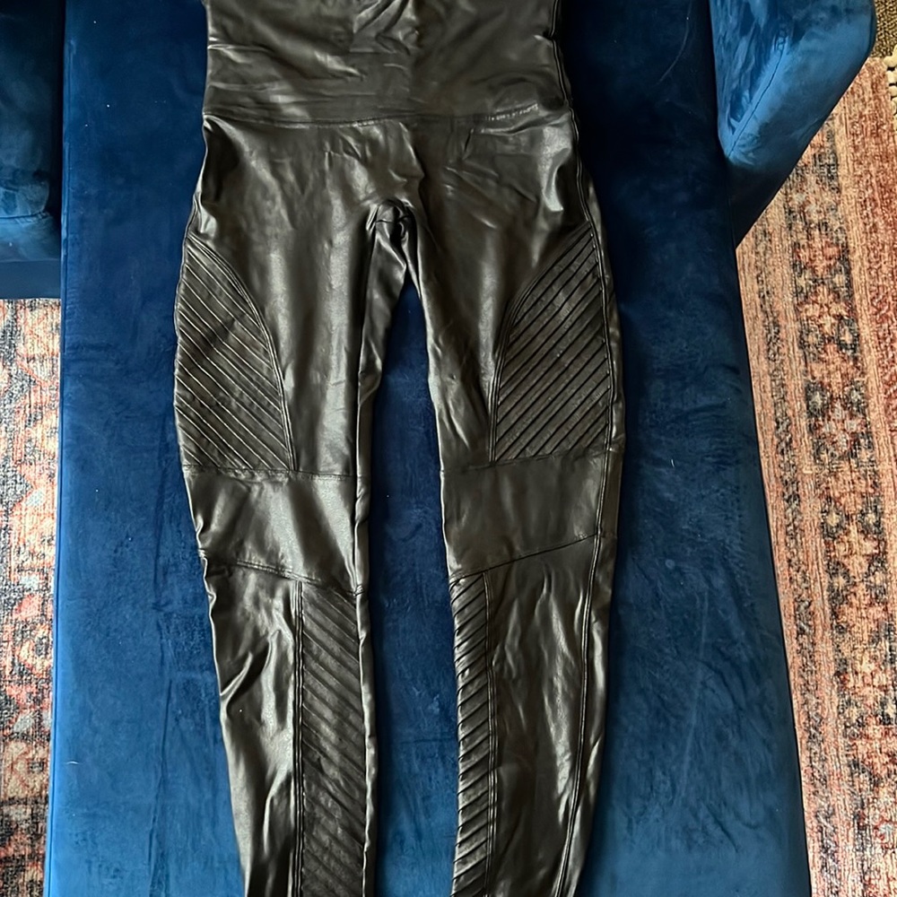 Faux Leather leggings